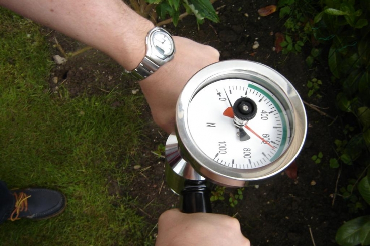 Pressure gauge of handheld penetrometer