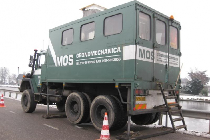Secondhand 200 kN CPT truck