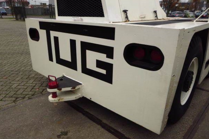 Rear end of a TUG aircraft tow tractor